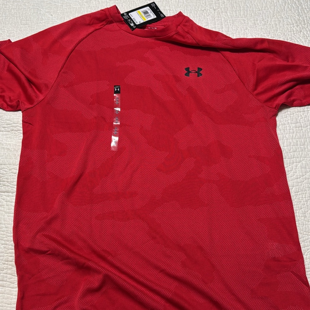 Under Armour Men's Red Camo Tee